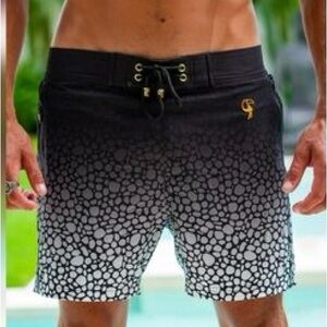 Tucan Stingray Onyx 5 Black and Gray New with Tags Swim Shorts Mens size L